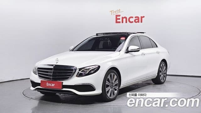 Mercedes-Benz E-Class W213 1