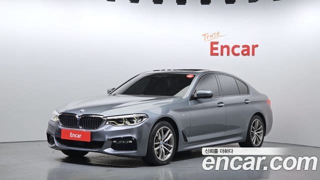 BMW 5 Series (G30)