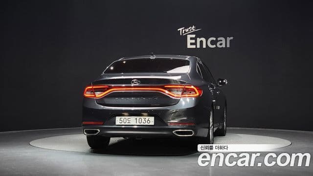 Hyundai Grandeur IG 4