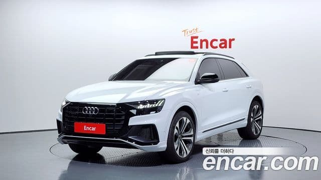 Audi Q8 (4M)
