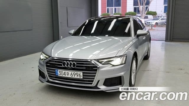 Audi A6 (C8)