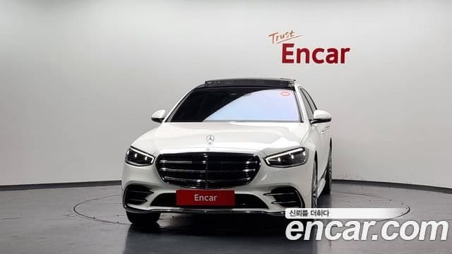 Mercedes-Benz S-Class W223 3