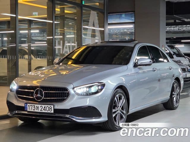 Mercedes-Benz E-Class W213 1