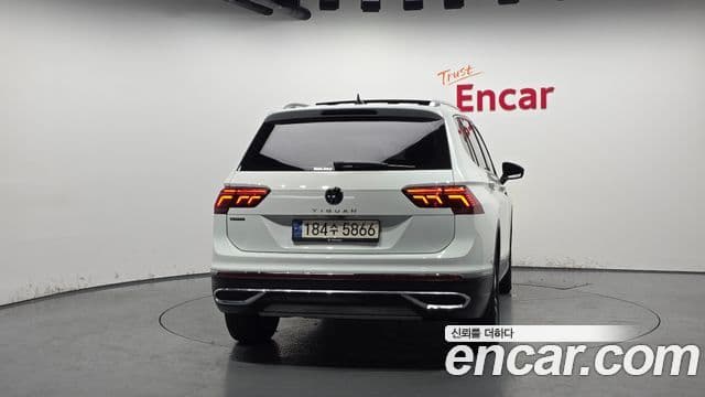 Volkswagen Tiguan Allspace 4