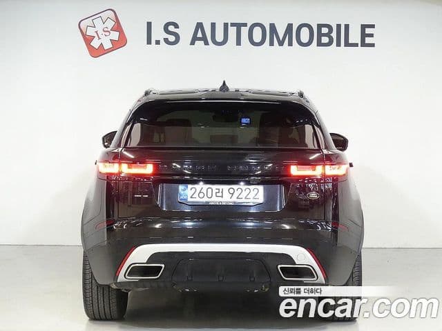 Land Rover Range Rover Velar 3
