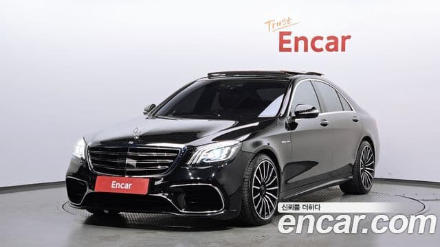 Mercedes-Benz S-Class W222
