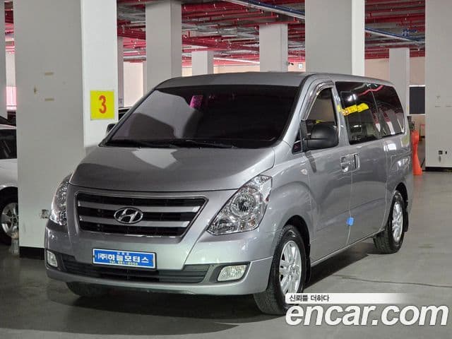 Hyundai Grand Starex