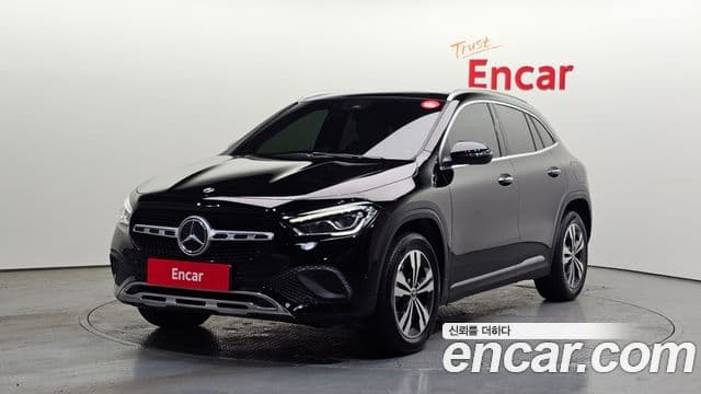 Mercedes-Benz GLA-Class H247