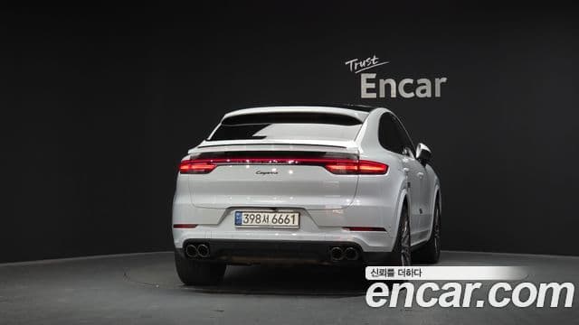 Porsche Cayenne (PO536) 4