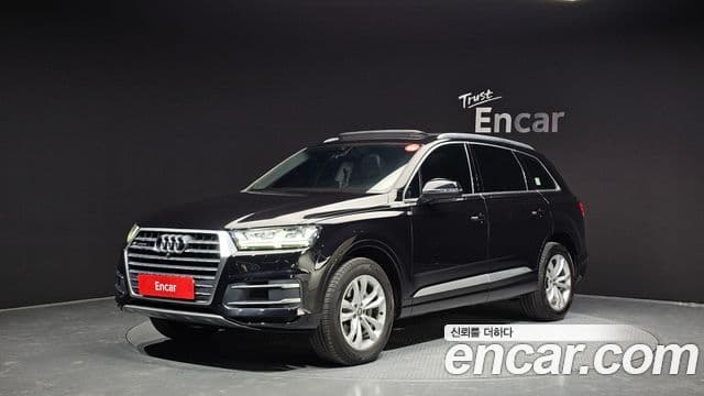 Audi Q7 (4M)