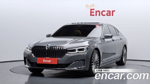 BMW 7 Series (G11)