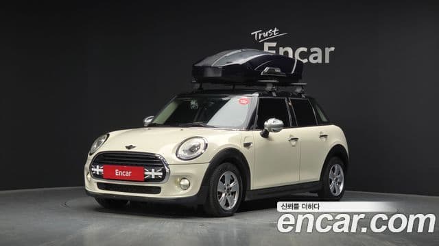 MINI Cooper D 1