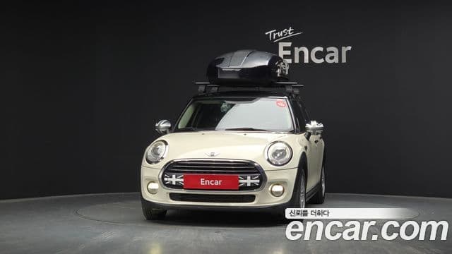 MINI Cooper D 3