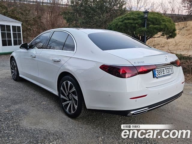 Mercedes-Benz E-Class W214 4