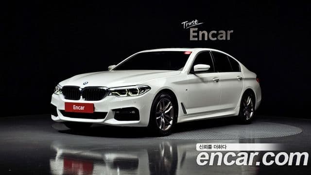 BMW 5 Series (G30)