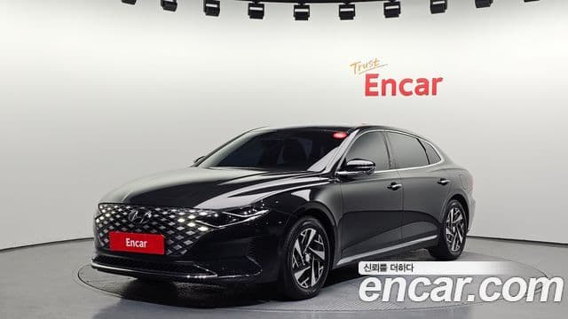 Hyundai The New Grandeur IG Hybrid