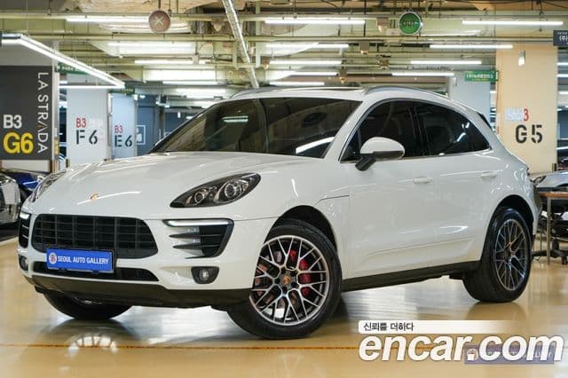Porsche Macan 1