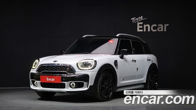 MINI Cooper S Countryman 1