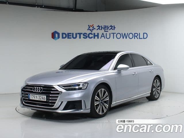 Audi A8 (D5)