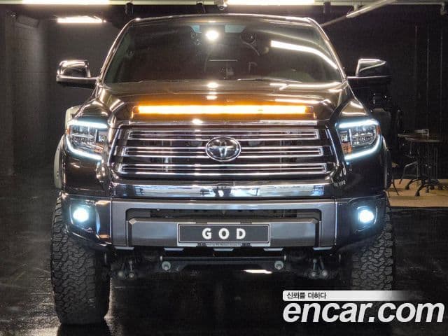 Toyota Tundra 1