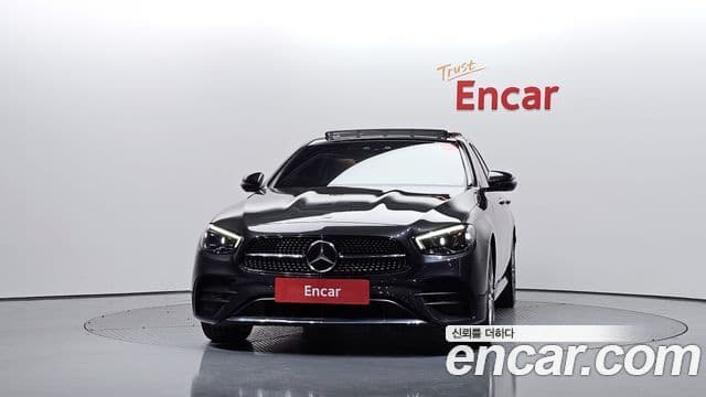 Mercedes-Benz E-Class W213 3