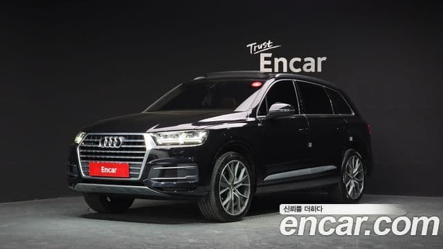 Audi Q7 (4M)