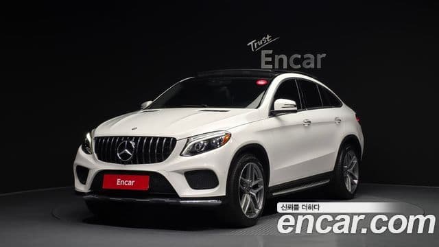 Mercedes-Benz GLE-Class W166