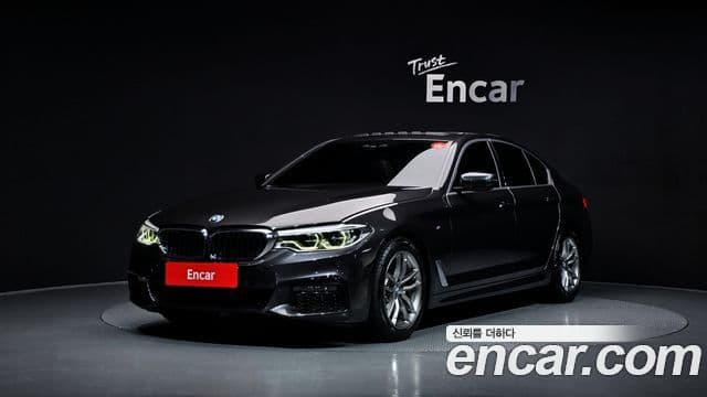 BMW 5 Series (G30)