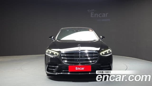 Mercedes-Benz S-Class W223 3