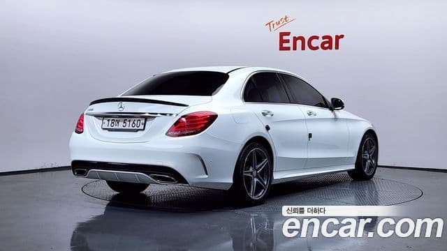 Mercedes-Benz C-Class W205 2