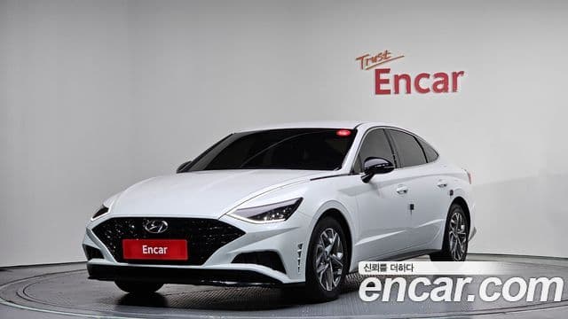 Hyundai Sonata (DN8)