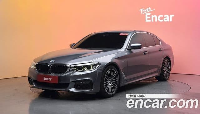 BMW 5 Series (G30)