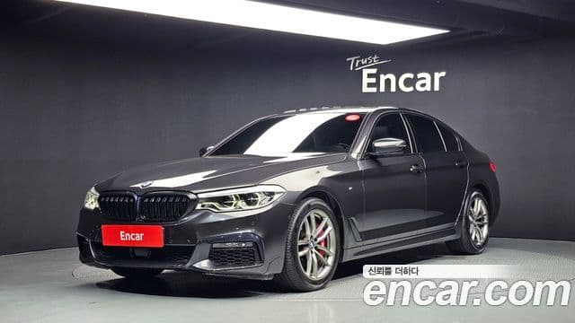 BMW 5 Series (G30)