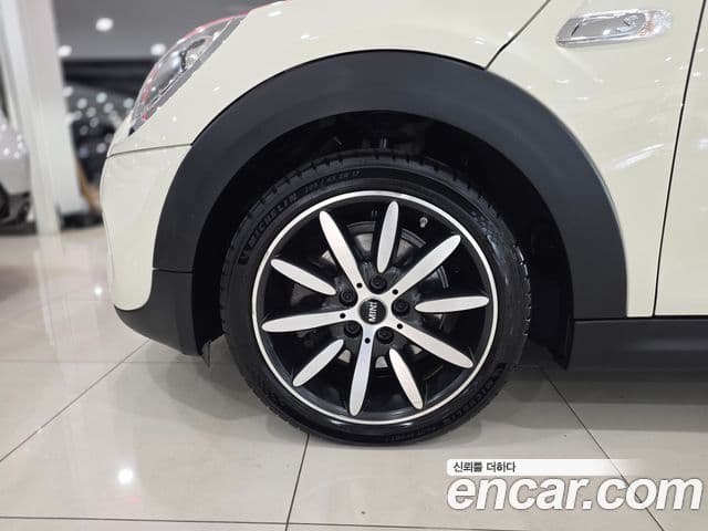 MINI Cooper S Convertible 3