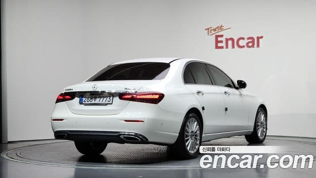 Mercedes-Benz E-Class W213 2