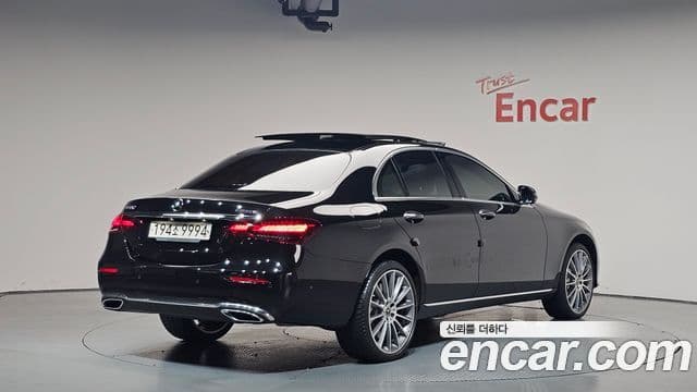 Mercedes-Benz E-Class W213 2