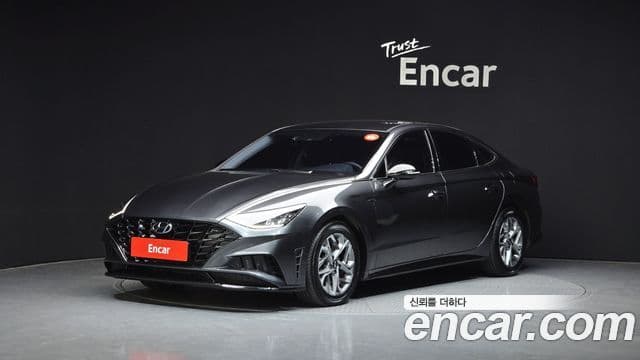 Hyundai Sonata (DN8)