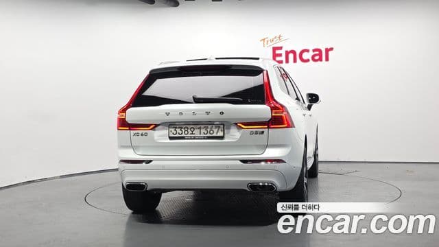 Volvo XC60 2nd Gen 4