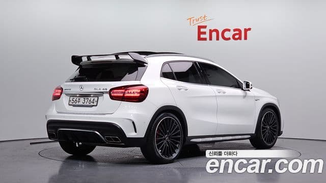 Mercedes-Benz GLA-Class X156 2