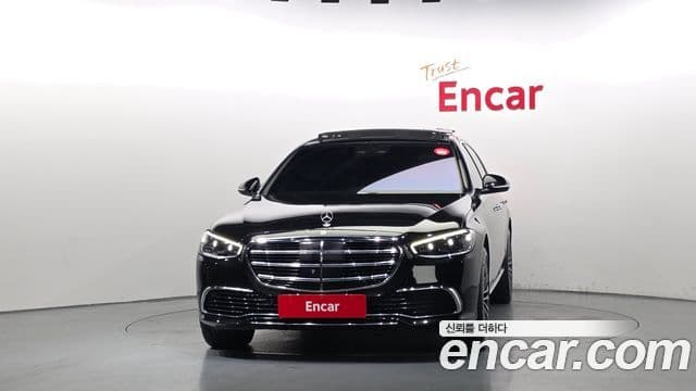 Mercedes-Benz S-Class W223 3