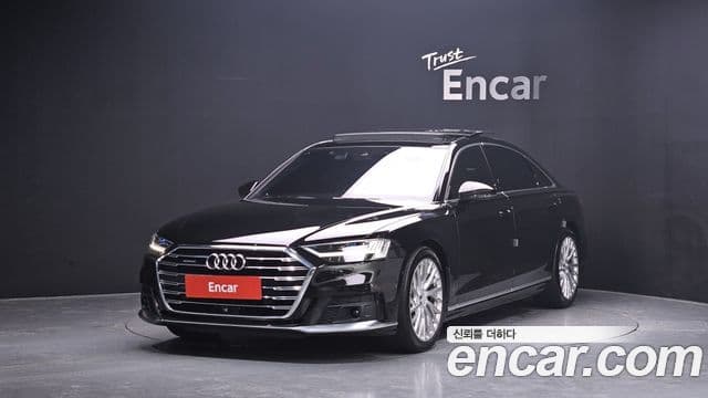 Audi A8 (D5)