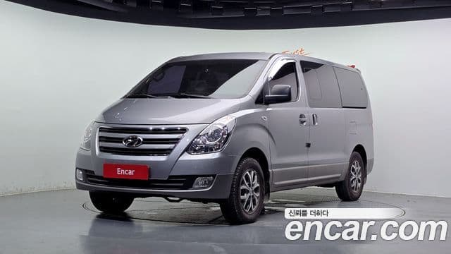 Hyundai Grand Starex