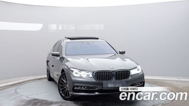 BMW 7 Series (G11)