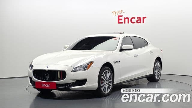 Maserati Quattroporte