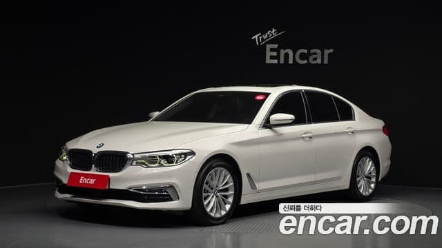 BMW 5 Series (G30)