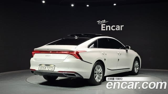 Kia K8 2