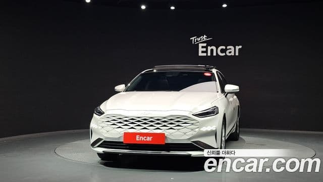 Kia K8 3