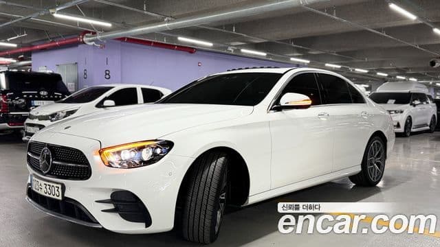 Mercedes-Benz E-Class W213 4