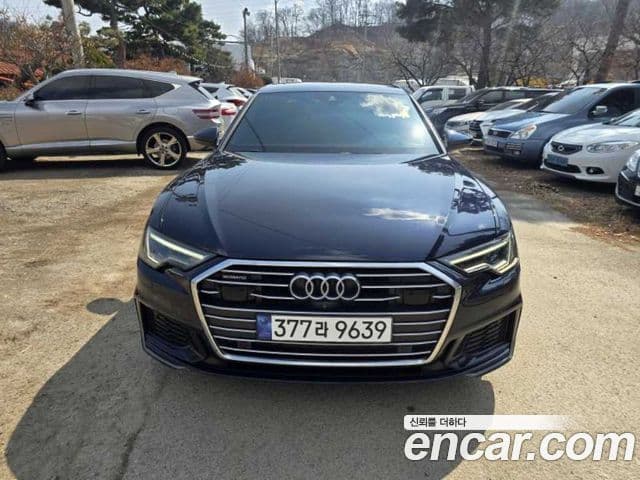 Audi A6 (C8)