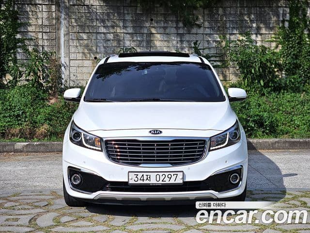 Kia All New Carnival 3